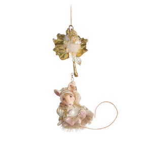 Willow Mouse with Leaf Ornaments by Goodwill Belgium