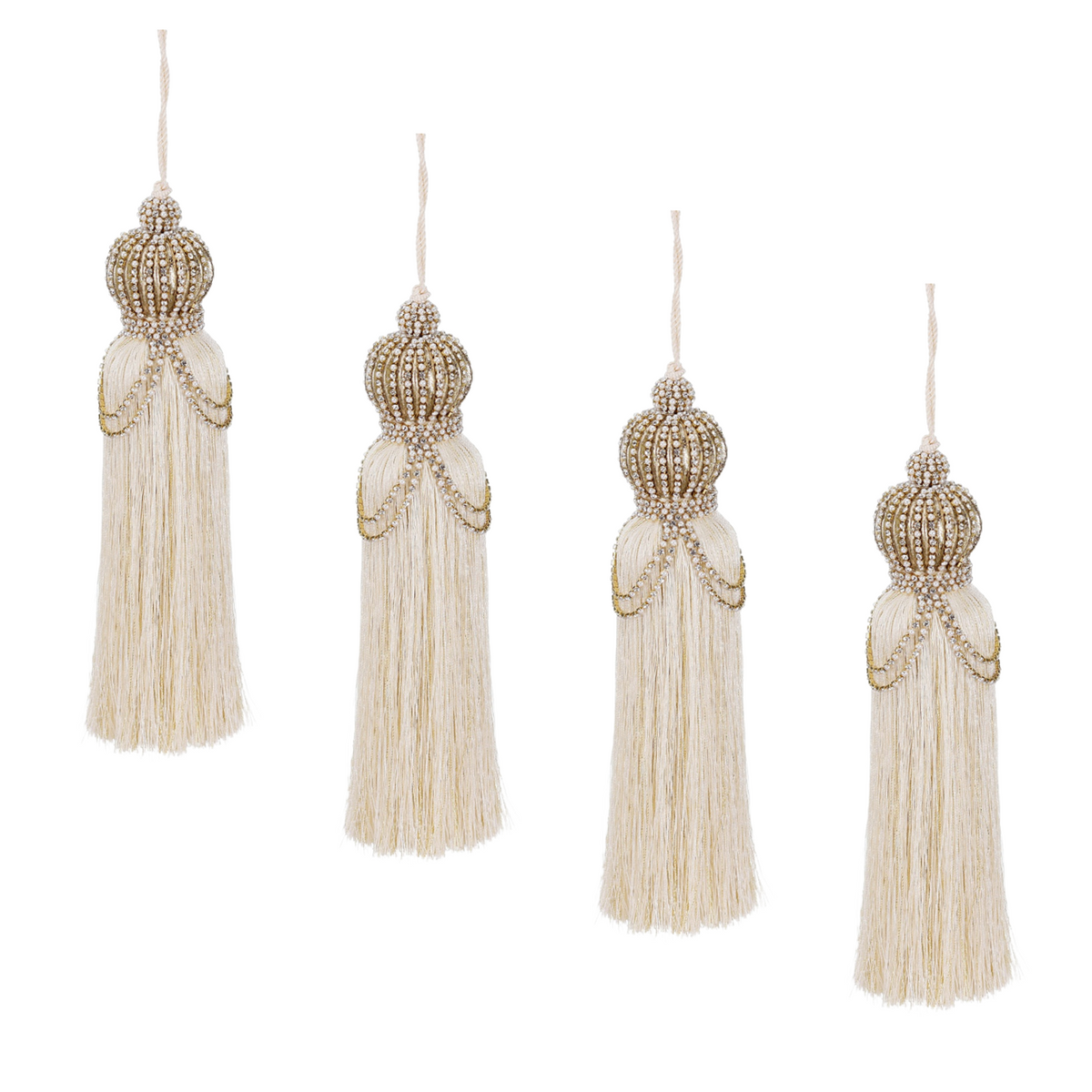 Goodwill Belgium Winter Treasure Pearl Crown Tassels